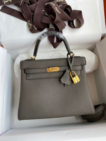 HERMÈS Kelly Gold-tone Hardware 25 28