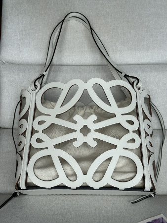 L0ew* anagram tote 32x27x11cm