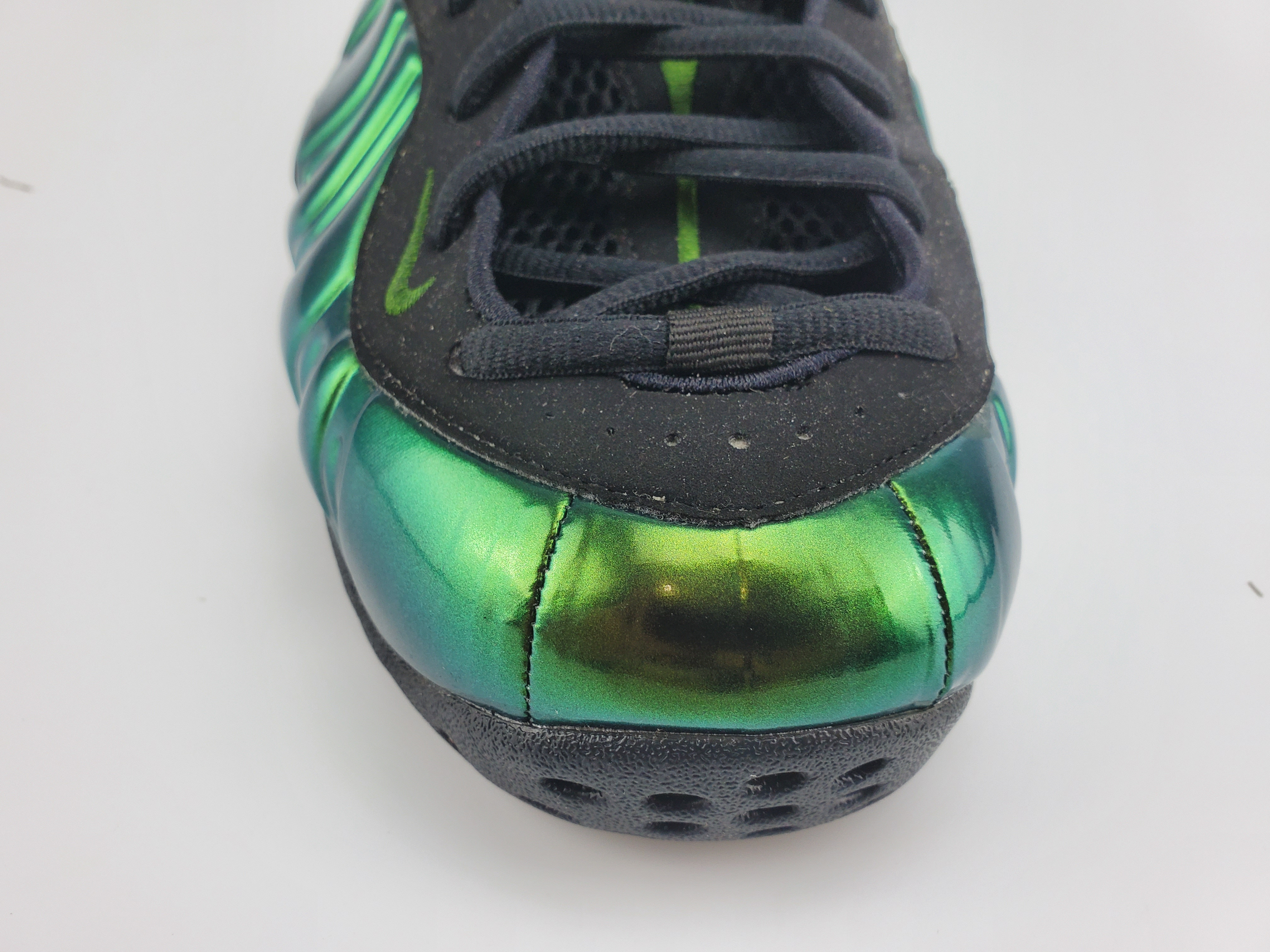 Nike Air Foamposite One "Metallic Green"
