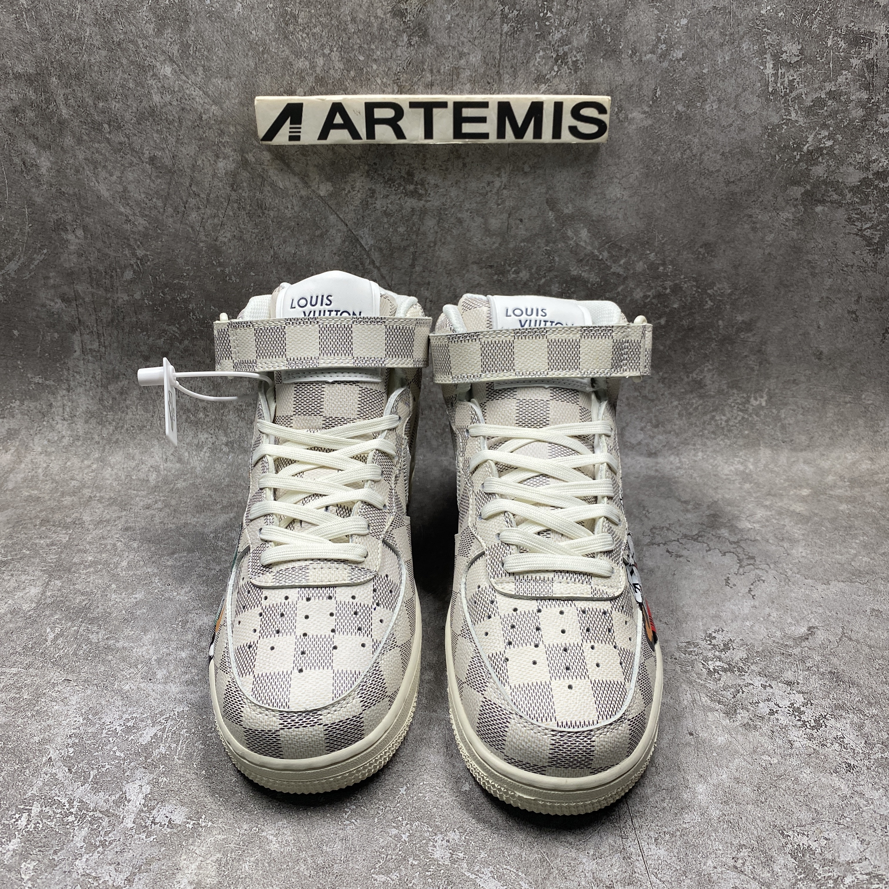 1V x Nike Air Force 1 Mid By Virgil Abloh Graffiti