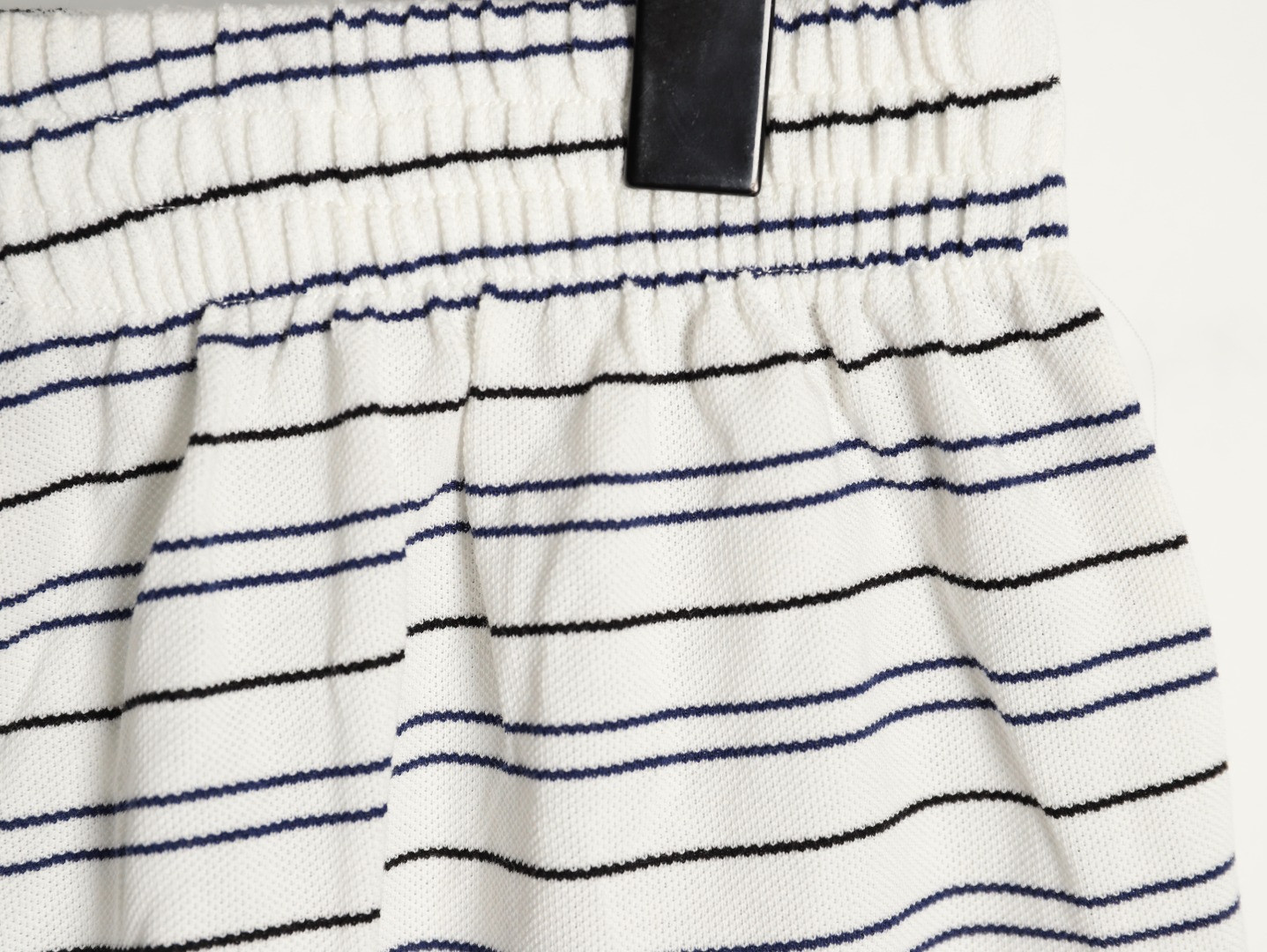 Ba*len*cia*ga shorts