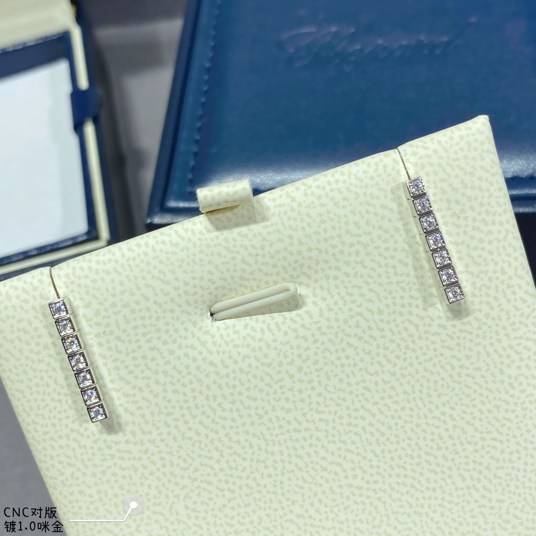 chopard full Di*m*nd bar earrings