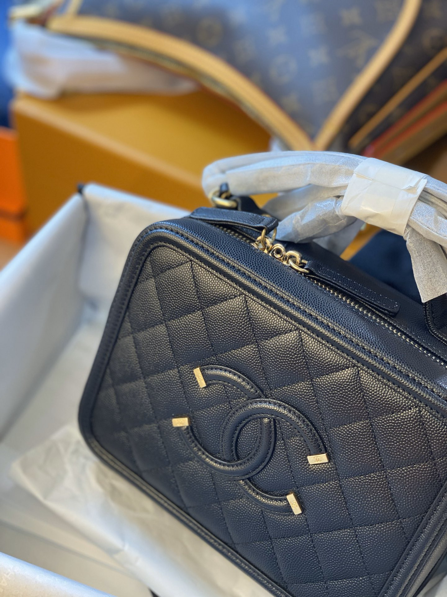 Ch*el vanity case 17x7x13cm