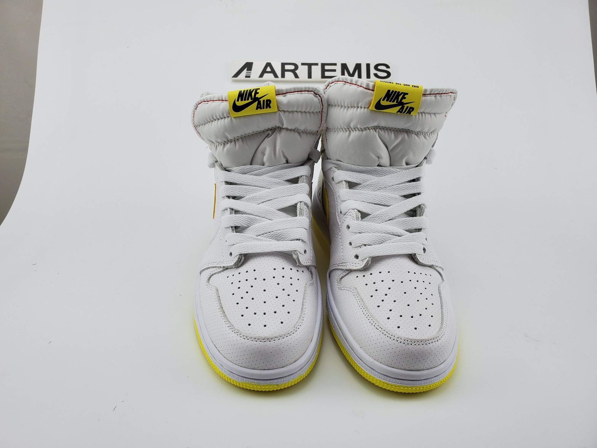 Air Jordan 1 High  “First Class Flight”