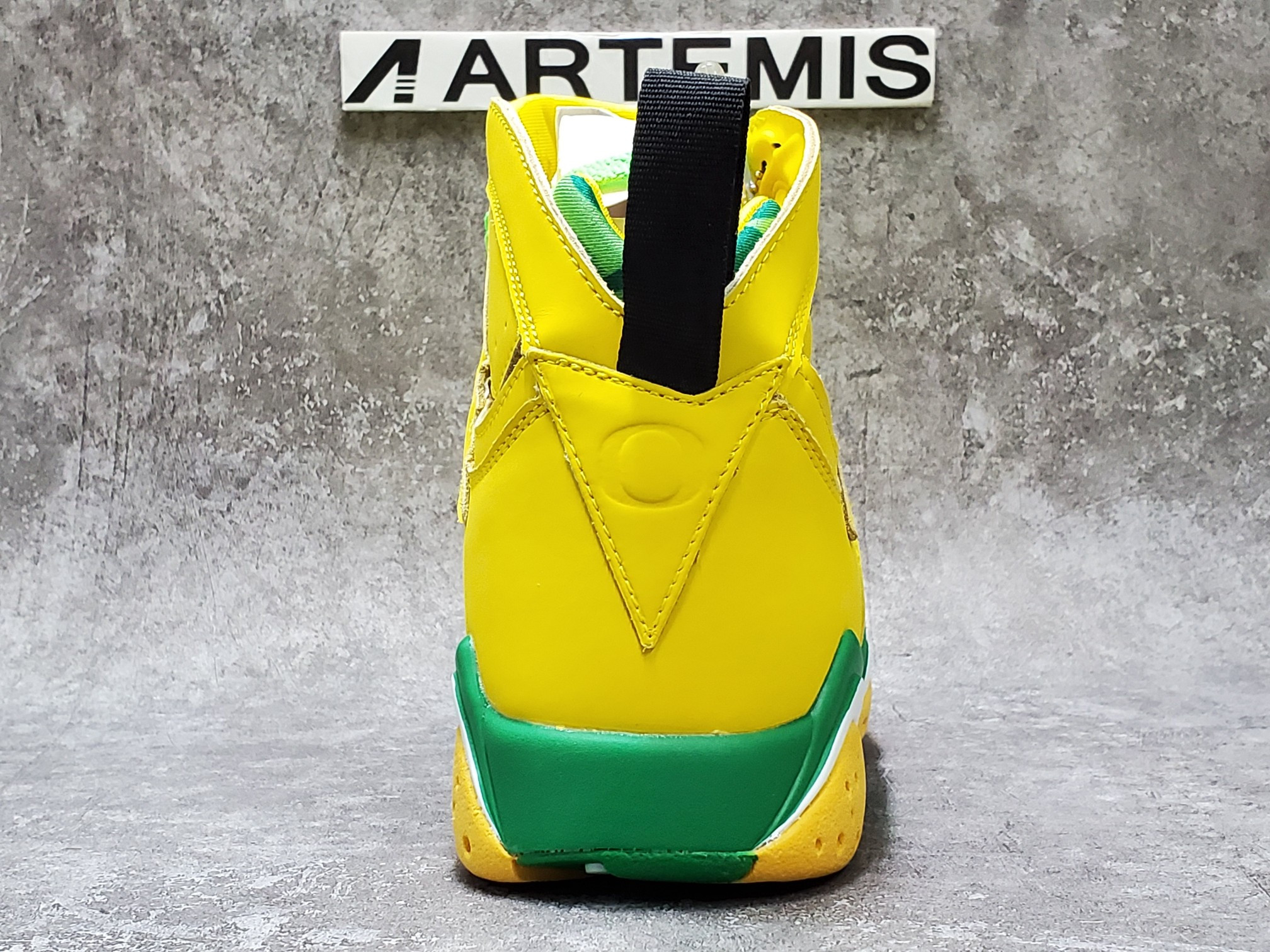 Air Jordan 7 PE University of Oregon Duck