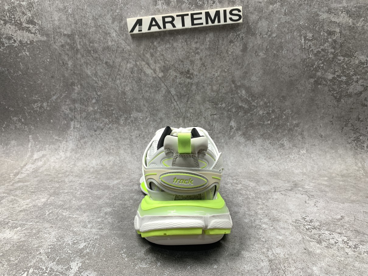 Balenciga Track Worn Out Sneakers