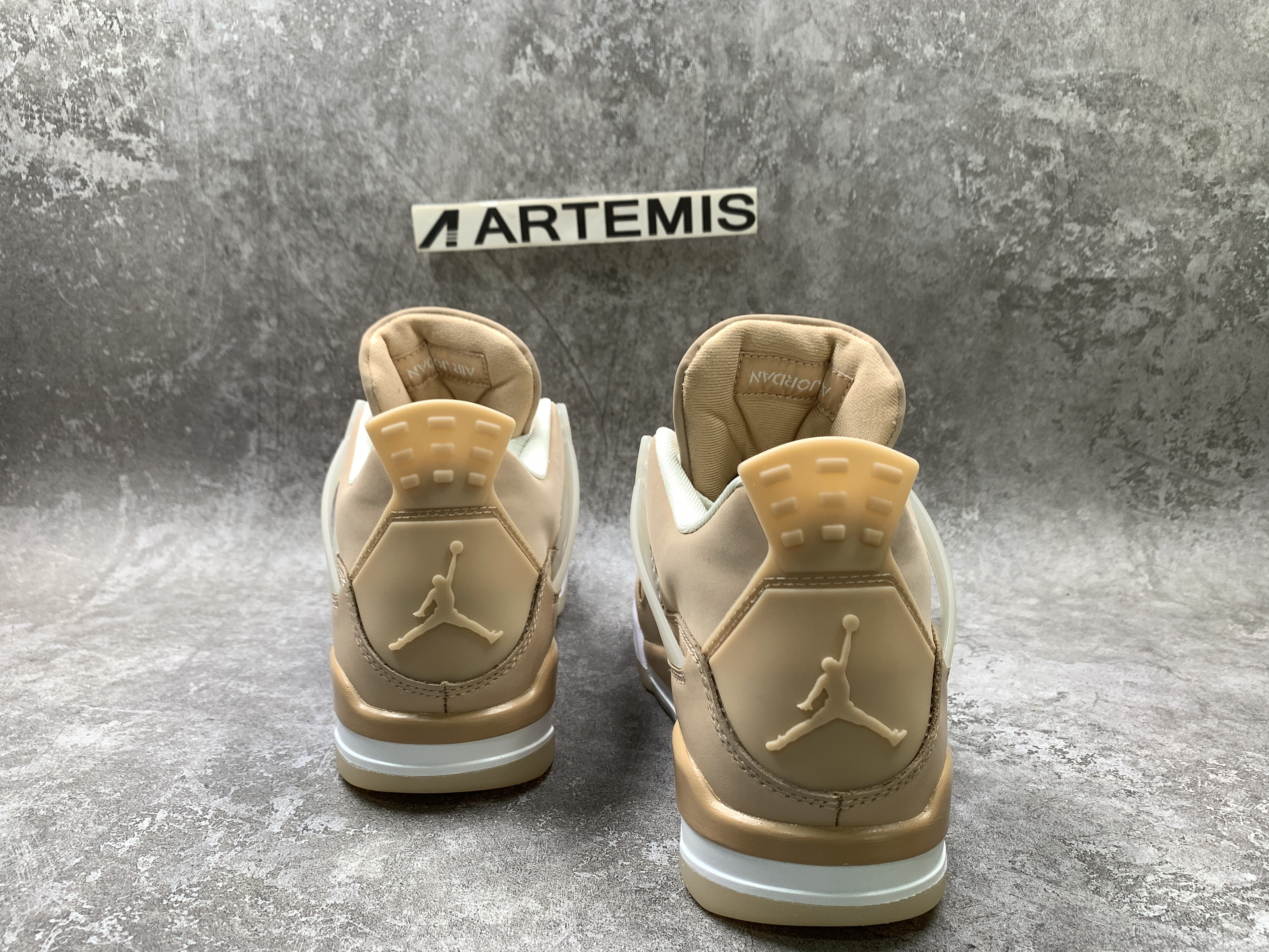 Air Jordan 4 Retro Shimmer