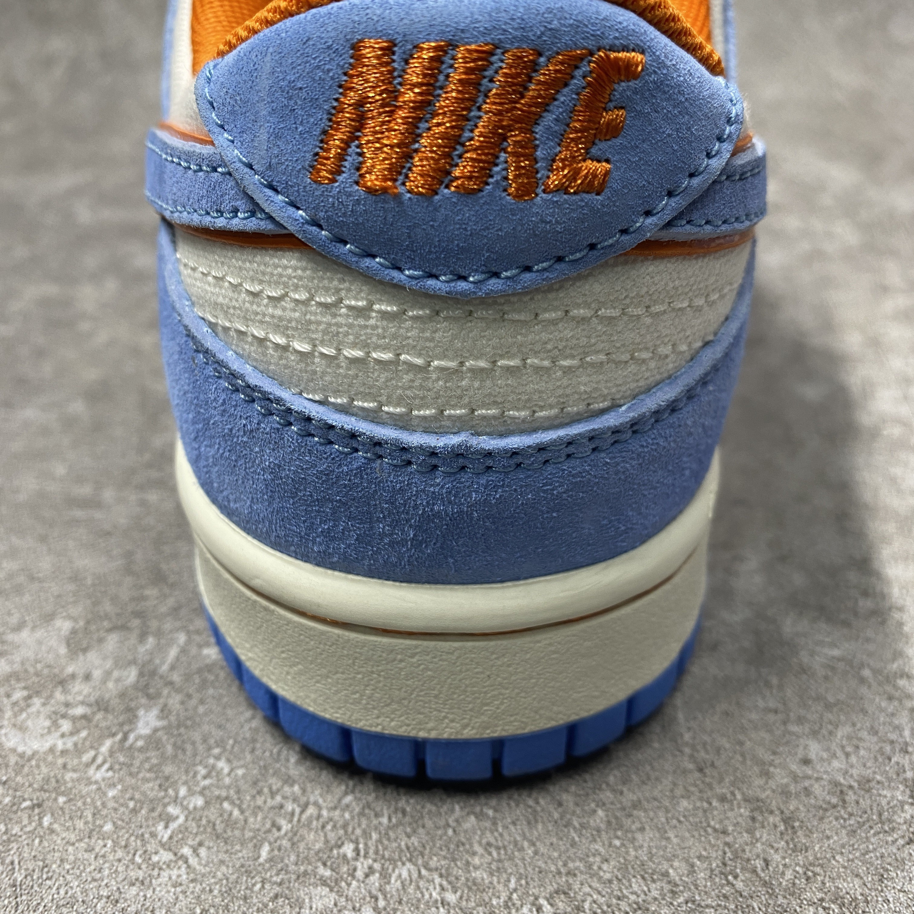 O.tomo Katsuhiro x SB Dunk Low "Steamboy OST"