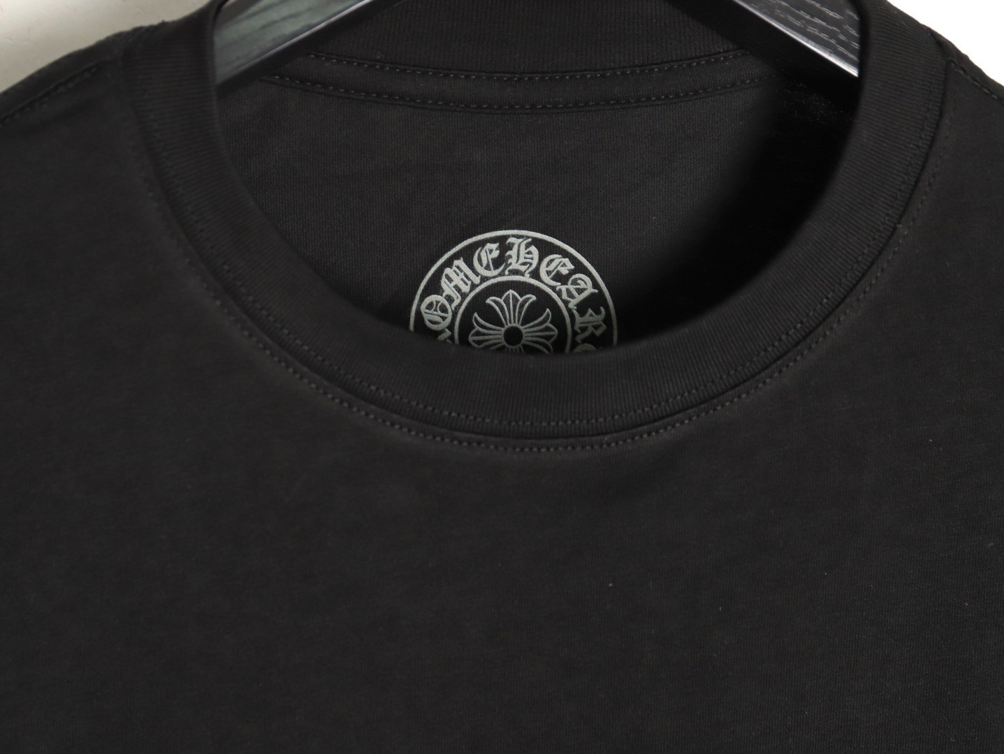 Ch**me He**ts 25fw long-sleeved t-shirt