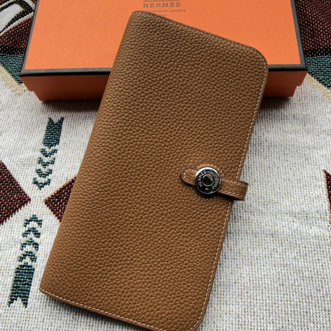 H**me5 dogon duo wallet
