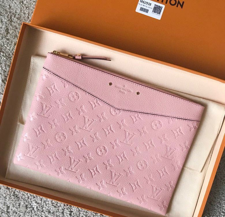 LV DAILY POUCH M62938